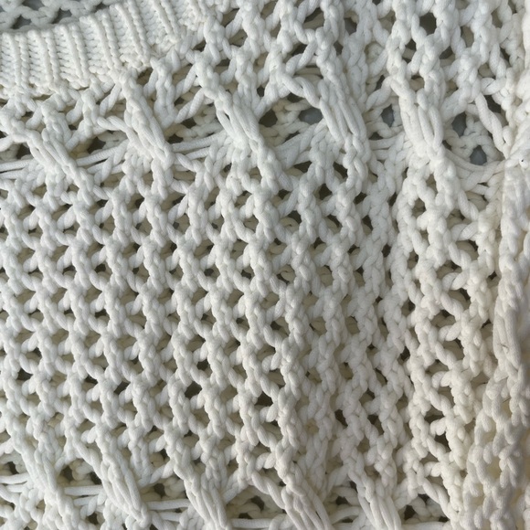 Alice + Olivia White Open Knit Sweater Women’s Size Small - Picture 4 of 6